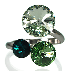 Silver ring. The Swarovski emerald. Article 25620-EM, Emerald, Swarovski, Adjustable