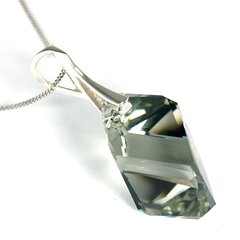 Кулон з ланцюжком. Black Diamond. Артикул DGN-13673, Олександрит, Swarovski