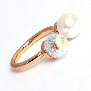 Каблучка. White Pearl. Артикул DGR-326102, Swarovski, 17